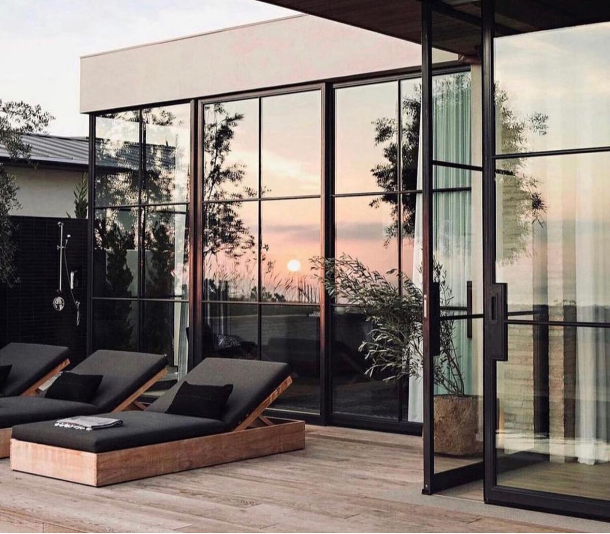 Enhancing Privacy and Luxury: Steel Doors for Private Spaces in Custom Luxury Homes