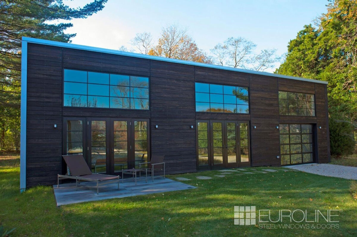 installing steel-framed windows